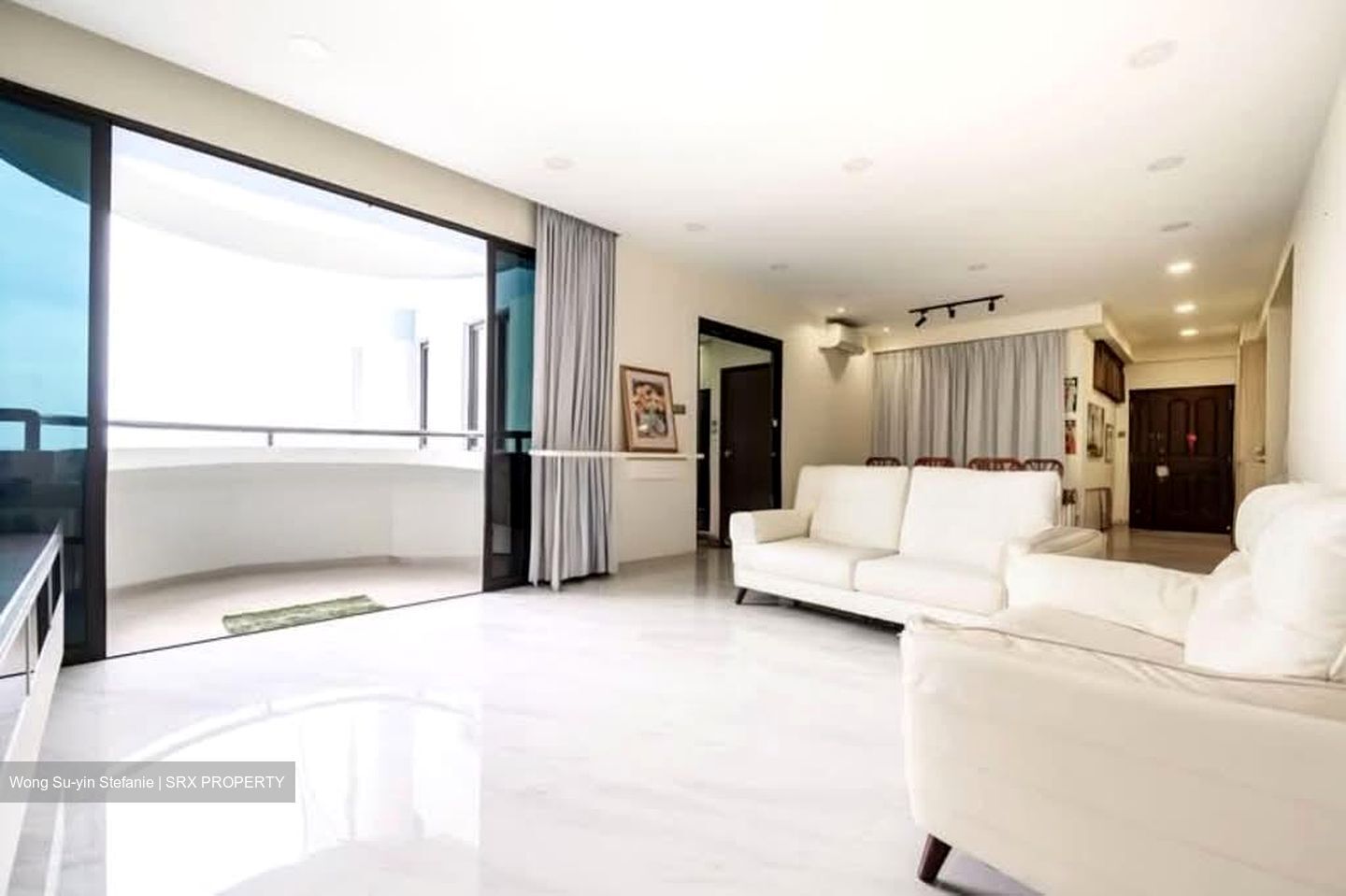 Mandarin Gardens (D15), Condominium #558504501